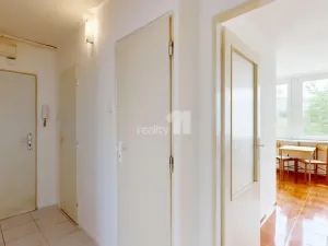 Prodej bytu 3+1, Praha - Karlín, K Olympiku, 57 m2