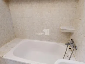 Prodej bytu 3+1, Praha - Karlín, K Olympiku, 57 m2