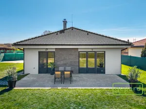 Prodej rodinného domu, Krakovany, 90 m2