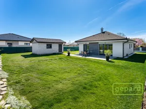 Prodej rodinného domu, Krakovany, 90 m2