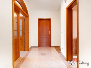 Prodej bytu 4+kk, Praha - Štěrboholy, Novoštěrboholská, 172 m2