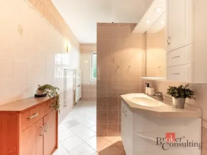 Prodej bytu 4+kk, Praha - Štěrboholy, Novoštěrboholská, 172 m2