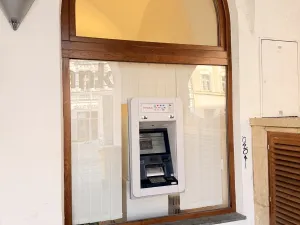 Pronájem kanceláře, Olomouc, Dolní náměstí, 204 m2