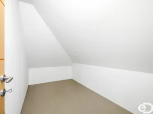 Prodej rodinného domu, Dolní Beřkovice - Vliněves, 400 m2