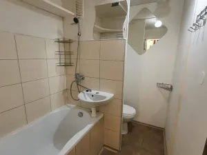 Pronájem bytu 1+kk, Trutnov - Střední Předměstí, Slévárenská, 29 m2