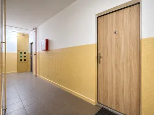 Pronájem bytu 1+kk, Chomutov, Seifertova, 23 m2