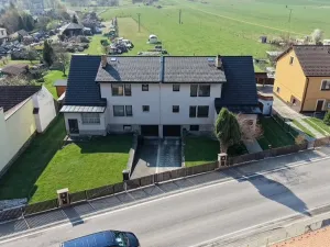Prodej rodinného domu, Besednice, Školní, 240 m2