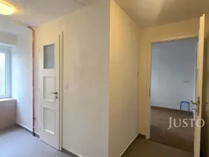 Pronájem bytu 1+1, Písek, Smetanovo nám., 38 m2