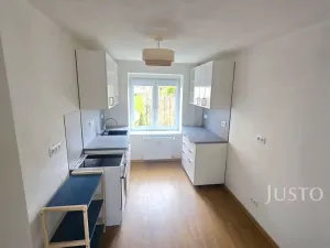 Pronájem bytu 1+1, Písek, Smetanovo nám., 38 m2