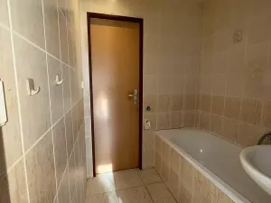 Prodej bytu 3+1, Pardubice, Varšavská, 63 m2