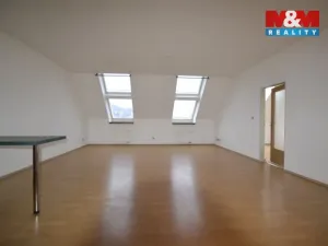 Pronájem bytu 2+kk, Trutnov - Střední Předměstí, Spojenecká, 75 m2