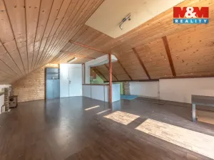 Prodej rodinného domu, Neratovice - Mlékojedy, Hlavní, 144 m2
