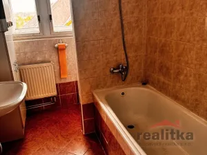 Pronájem bytu 2+1, Opava, Krnovská, 70 m2