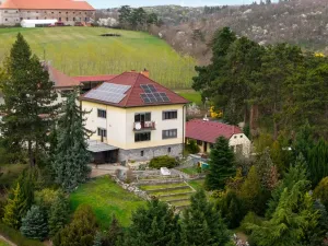 Prodej vily, Dolní Kounice, Zámecká, 270 m2