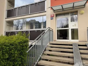 Pronájem bytu 3+kk, Praha - Bohnice, Dolákova, 74 m2