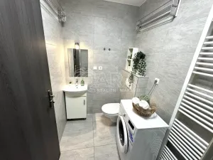 Prodej bytu 1+kk, Kutná Hora - Kutná Hora-Vnitřní Město, Nádražní, 26 m2