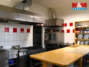 Pronájem restaurace, Holice, Smetanova, 220 m2
