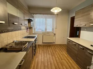 Prodej rodinného domu, Hrádek, 141 m2