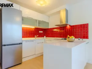 Prodej bytu 4+kk, Praha - Nusle, Pujmanové, 80 m2