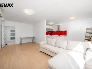 Prodej bytu 4+kk, Praha - Nusle, Pujmanové, 81 m2