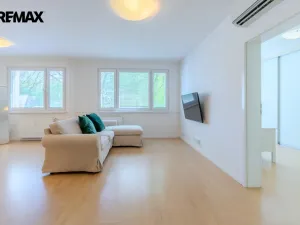 Prodej bytu 4+kk, Praha - Nusle, Pujmanové, 81 m2