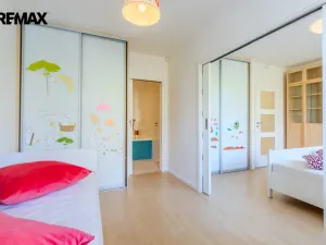 Prodej bytu 4+kk, Praha - Nusle, Pujmanové, 81 m2