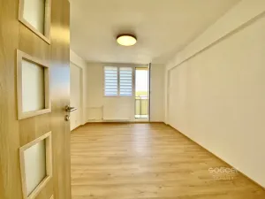 Pronájem bytu 2+1, Mladá Boleslav - Mladá Boleslav III, náměstí Republiky, 53 m2