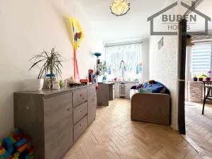 Prodej bytu 3+1, Tachov, Školní, 58 m2