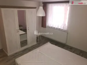 Pronájem bytu 3+kk, Břeclav - Poštorná, Hlavní, 56 m2