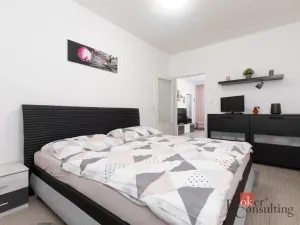 Prodej bytu 3+1, Orlová - Lutyně, Karla Dvořáčka, 71 m2