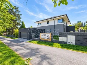 Prodej rodinného domu, Kamenice - Nová Hospoda, Na Pokraji, 259 m2