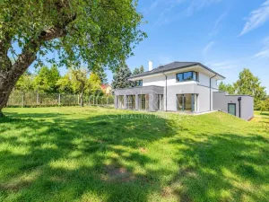Prodej rodinného domu, Kamenice - Nová Hospoda, Na Pokraji, 259 m2