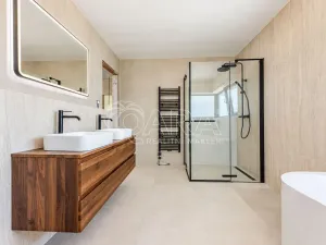 Prodej rodinného domu, Kamenice - Nová Hospoda, Na Pokraji, 259 m2