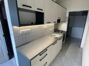 Pronájem bytu 3+1, Karlovy Vary, Gagarinova, 83 m2