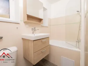 Pronájem bytu 2+kk, Krnov, Tolstého, 42 m2