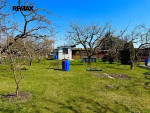 Prodej chaty, Pardubice, 8 m2