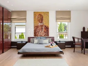 Prodej rodinného domu, Praha - Kolovraty, V louce, 470 m2