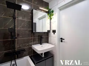 Prodej bytu 3+1, Plzeň, Železničářská, 76 m2