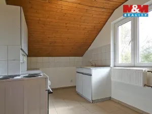 Pronájem bytu 1+1, Červené Pečky, Dobešovice, 40 m2