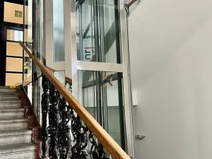 Pronájem kanceláře, Praha, Washingtonova, 44 m2