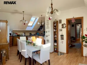 Prodej rodinného domu, Pelhřimov, Cholossiova, 220 m2