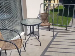 Pronájem bytu 1+kk, Hradec Králové - Nový Hradec Králové, Pod Zámečkem, 48 m2