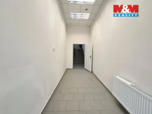 Pronájem obchodního prostoru, Chodov, Staroměstská, 220 m2