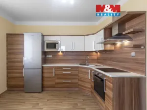 Prodej bytu 3+1, Frýdek-Místek - Frýdek, M. Chasáka, 74 m2