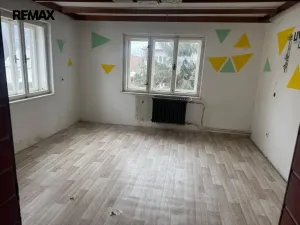 Pronájem vícegeneračního domu, Podhradní Lhota, 130 m2