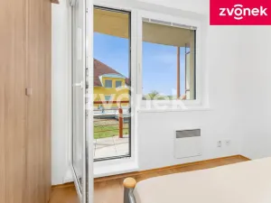 Prodej bytu 2+1, Zlín - Kudlov, Žlutá, 57 m2