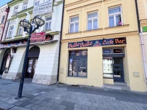Pronájem obchodního prostoru, Hradec Králové, Velké náměstí, 94 m2