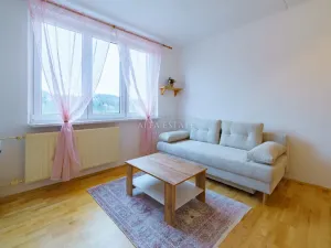 Prodej bytu 1+1, Loket, Mírová, 40 m2