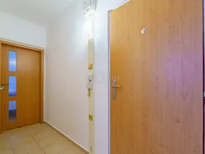 Prodej bytu 1+1, Loket, Mírová, 40 m2