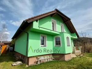 Prodej rodinného domu, Frymburk, 266 m2